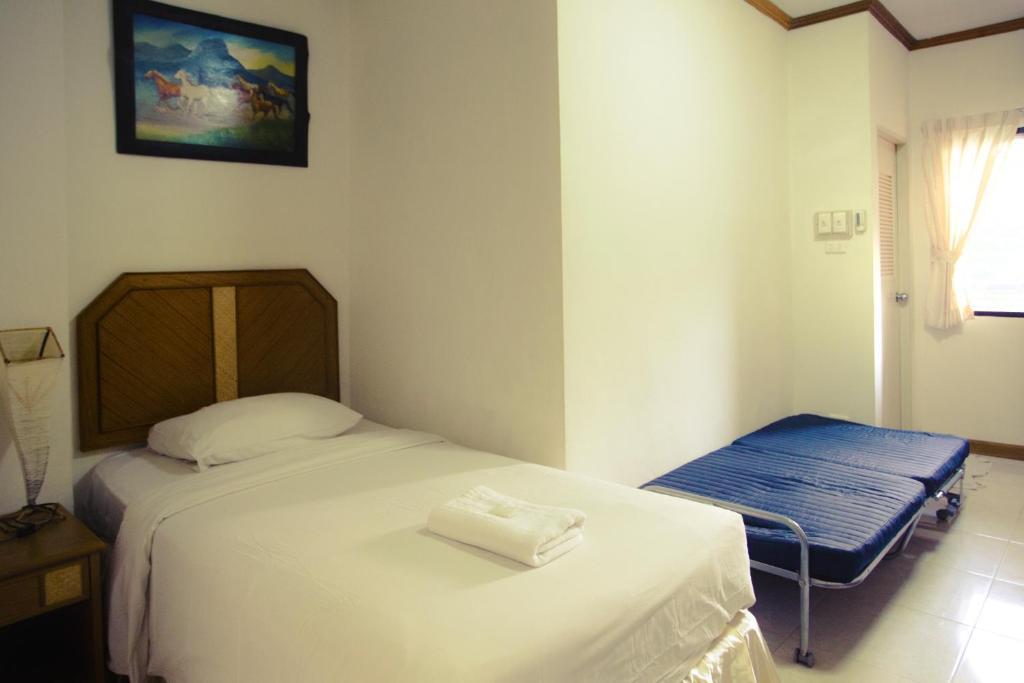 The Residence Hotel -Sha Extra Plus Chiang Mai Exterior photo